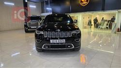 جیپ گراند شیرۆکی